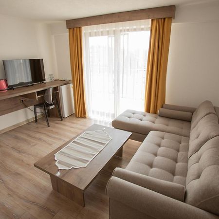 E87 Highway Otel Орен Экстерьер фото