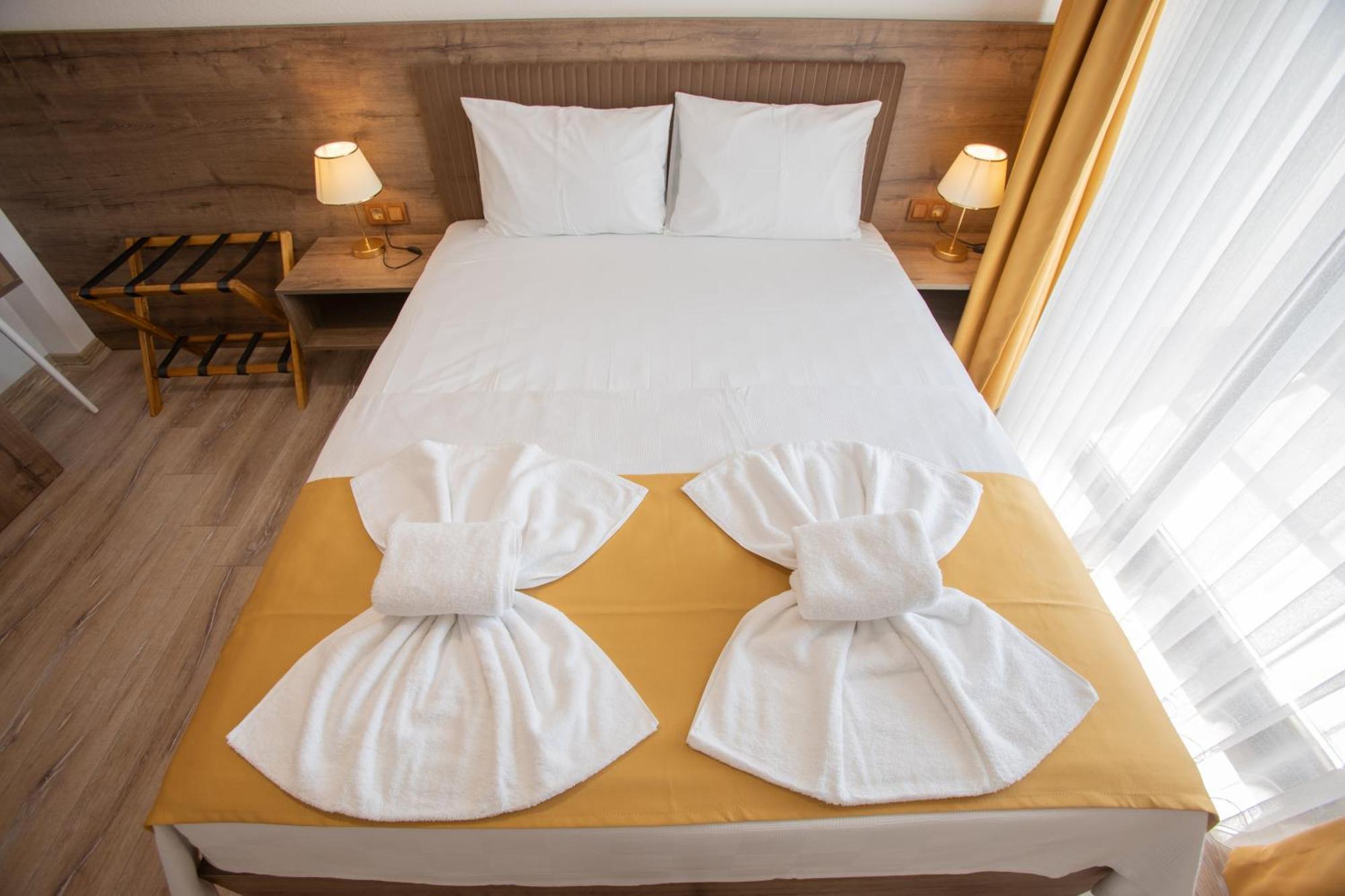 E87 Highway Otel Орен Экстерьер фото