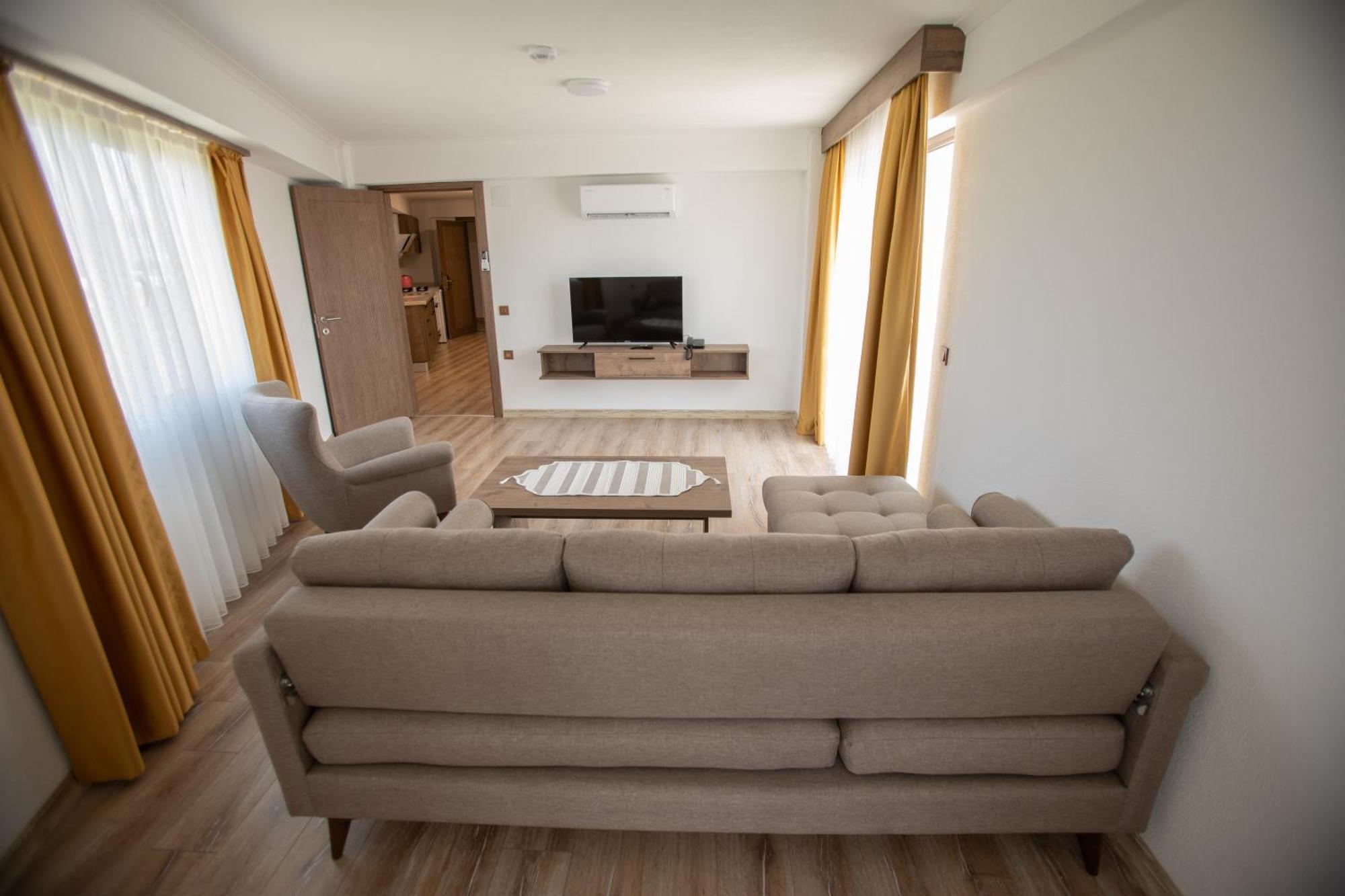 E87 Highway Otel Орен Экстерьер фото