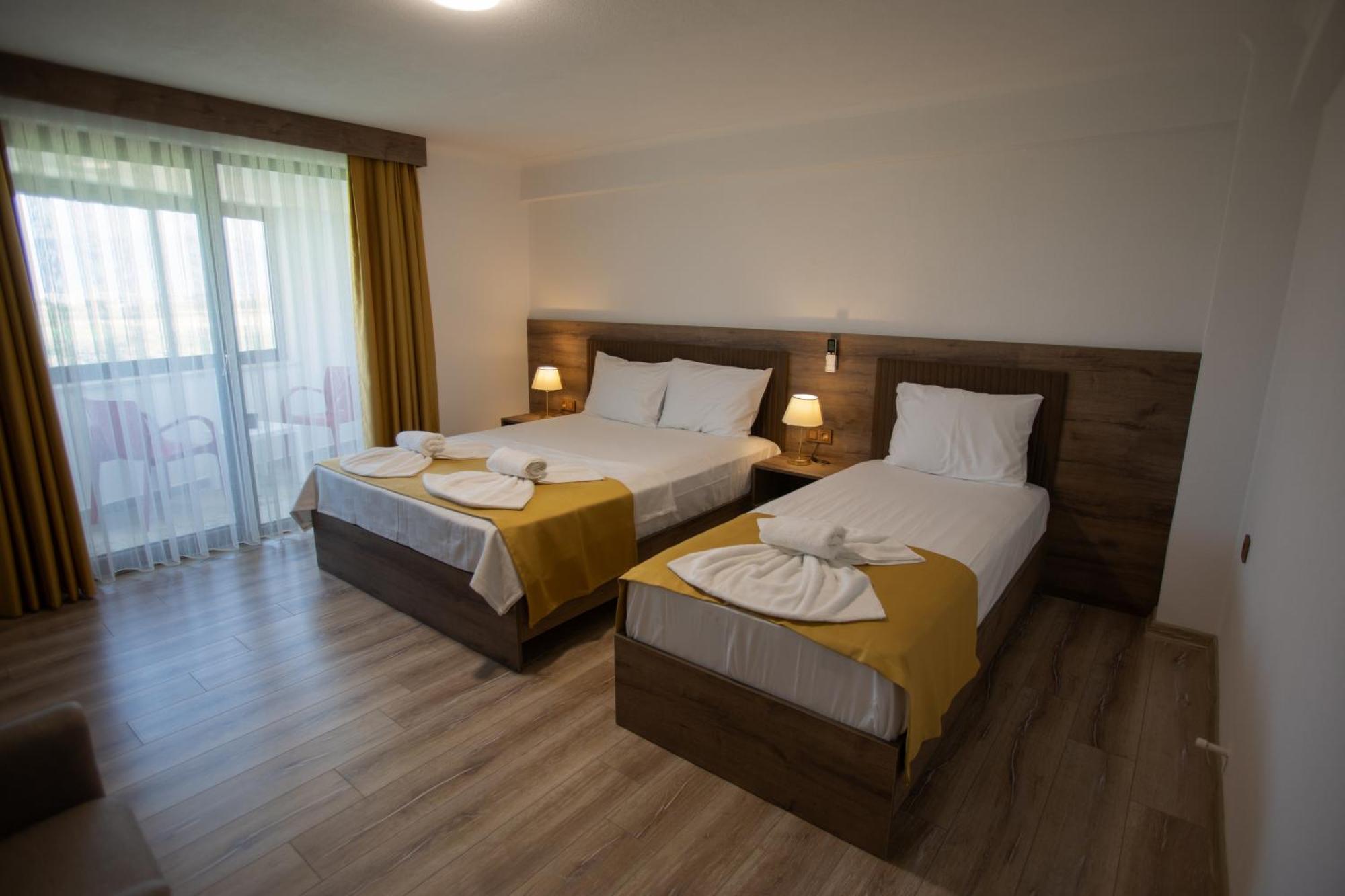 E87 Highway Otel Орен Экстерьер фото