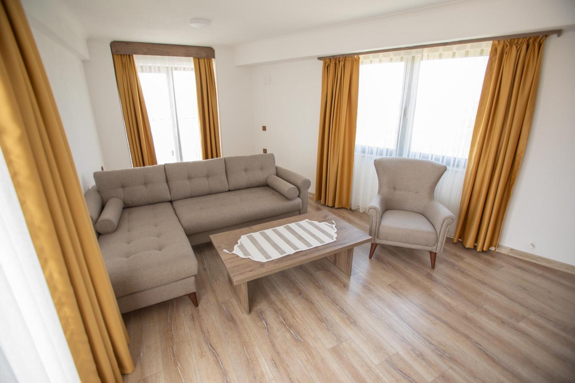 E87 Highway Otel Орен Экстерьер фото
