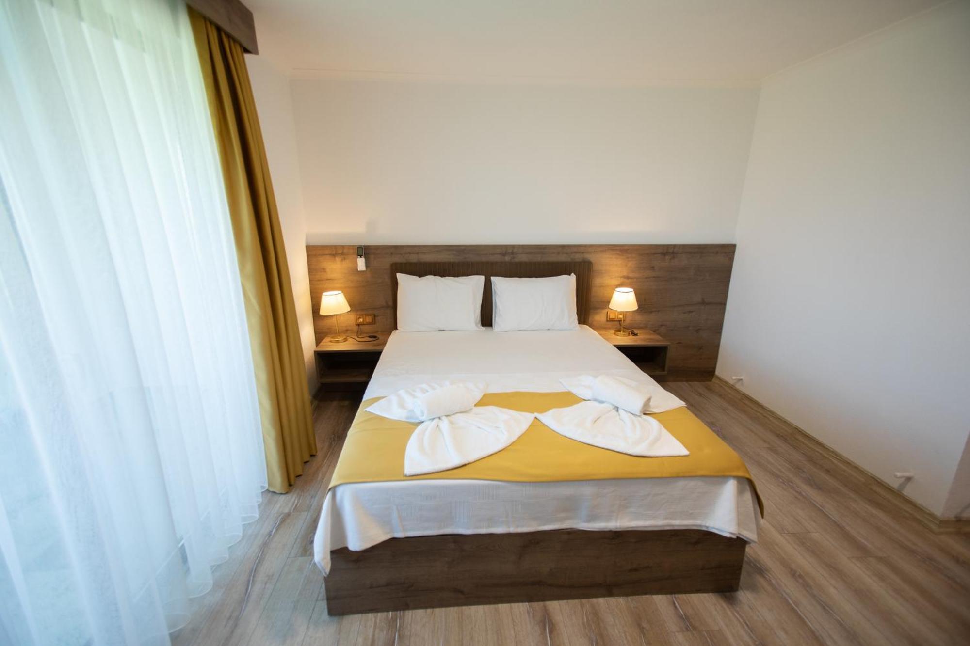 E87 Highway Otel Орен Экстерьер фото